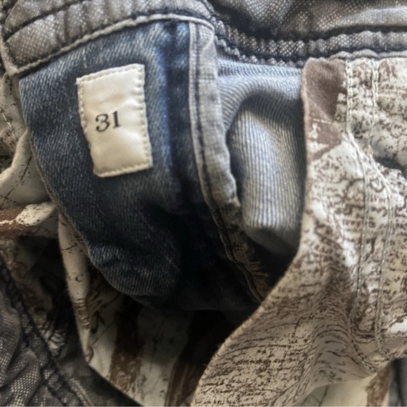 Robert Graham Creed Jeans - Picture 6 of 11